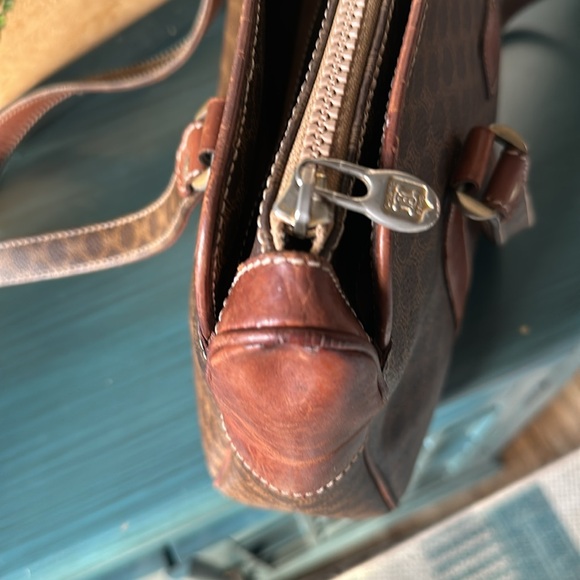 ‼️Final Sale‼️Celine handbag Great used condition - Picture 13 of 13